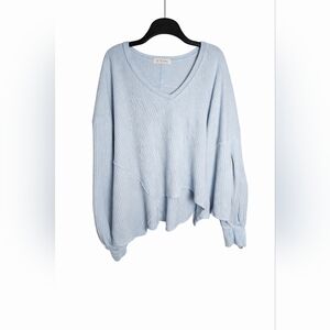 We The Free Oversized Waffle Knit V-Neck Top Blue M